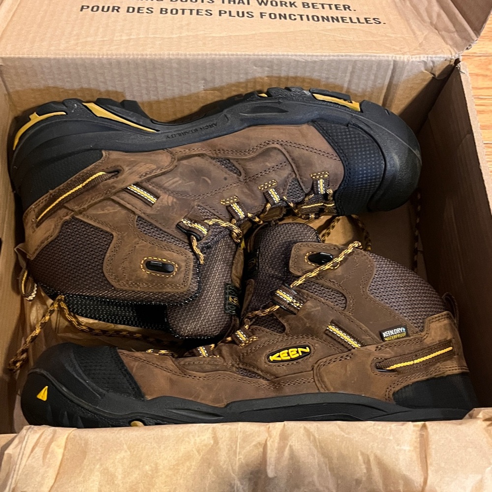 KEEN Men’s Braddock Mid WP Workboot